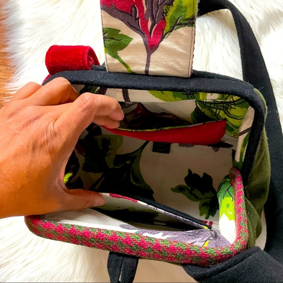 Range of Emotion Crossbody Red Cut Velvet and Vintage Trim Series Hobo Purse NWT - Picture 8 of 14